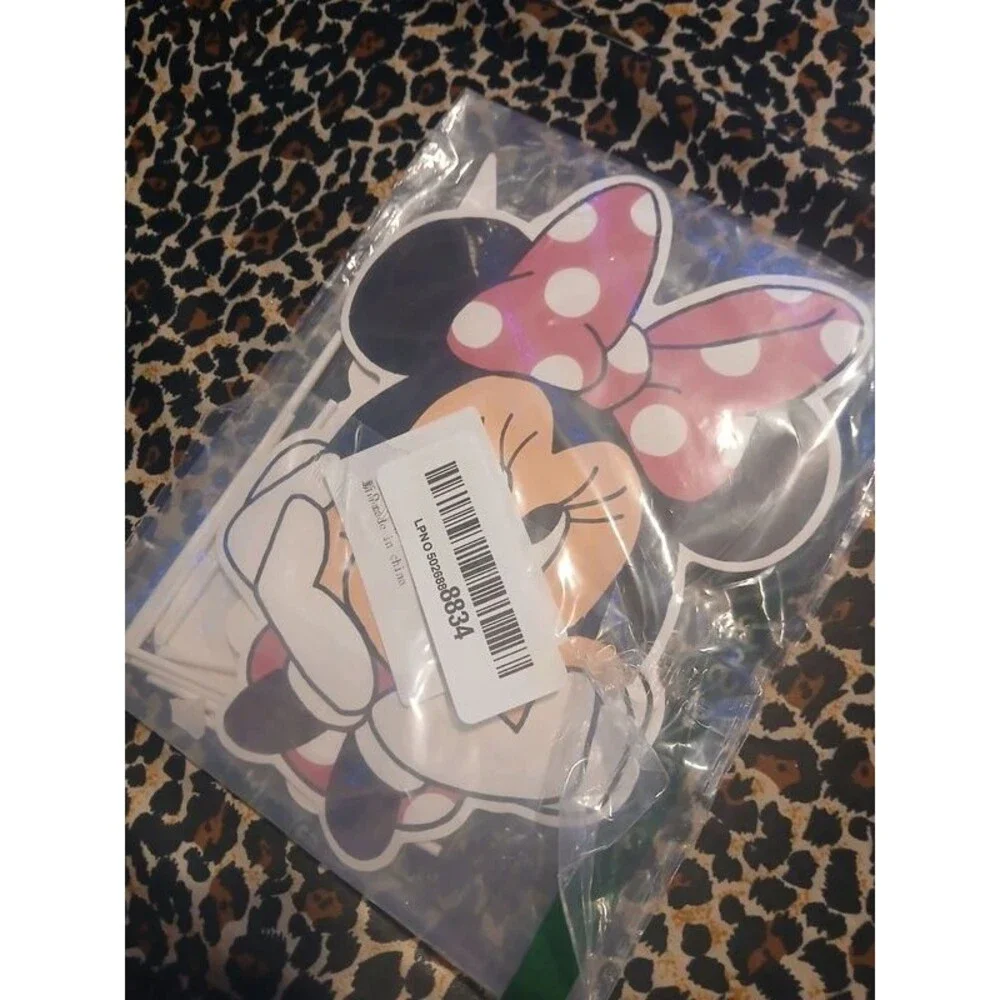 New Disney Minnie Mouse Cake & Cupcake Topper Kit